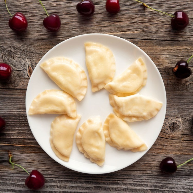 pierogi-z-wiśniami.jpg